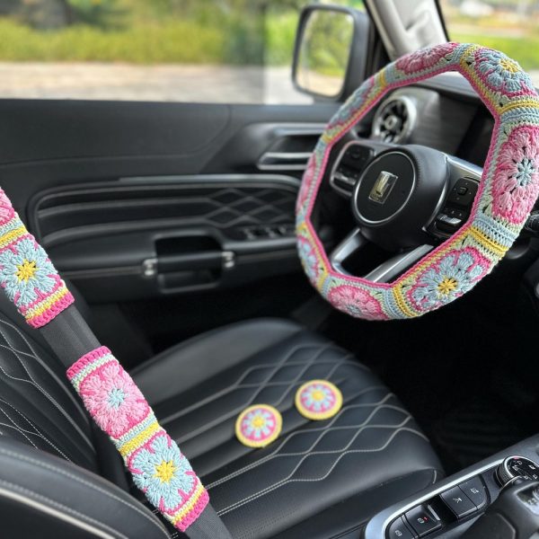 Handmade crochet Steering Wheel Cover for women, cute daisy colorful flower seat belt Cover, Car interior Accessories decorations